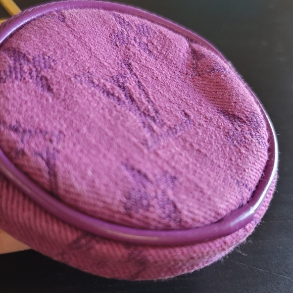 LOUIS VUITTON Coin Case MONOGRAM Denim Round Pouch Purple Rare. Dust bag & box - Picture 5 of 10